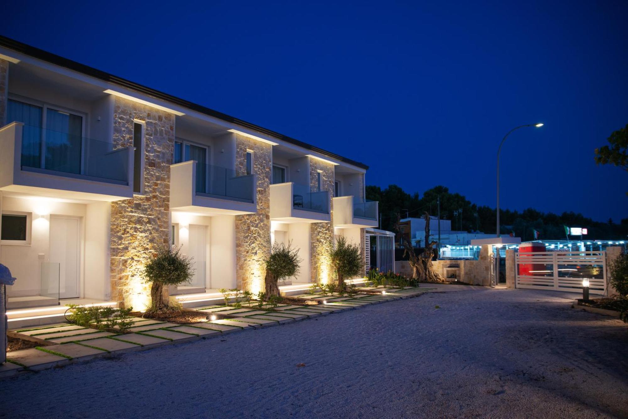 Montedarena Hotel Pulsano Exterior foto